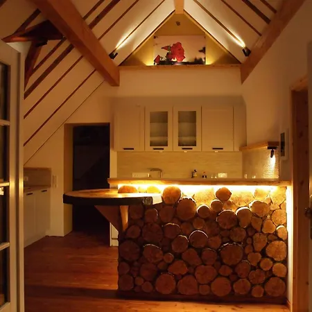 Apartamento Fachwerkhaus Mitten In Der Weinheim